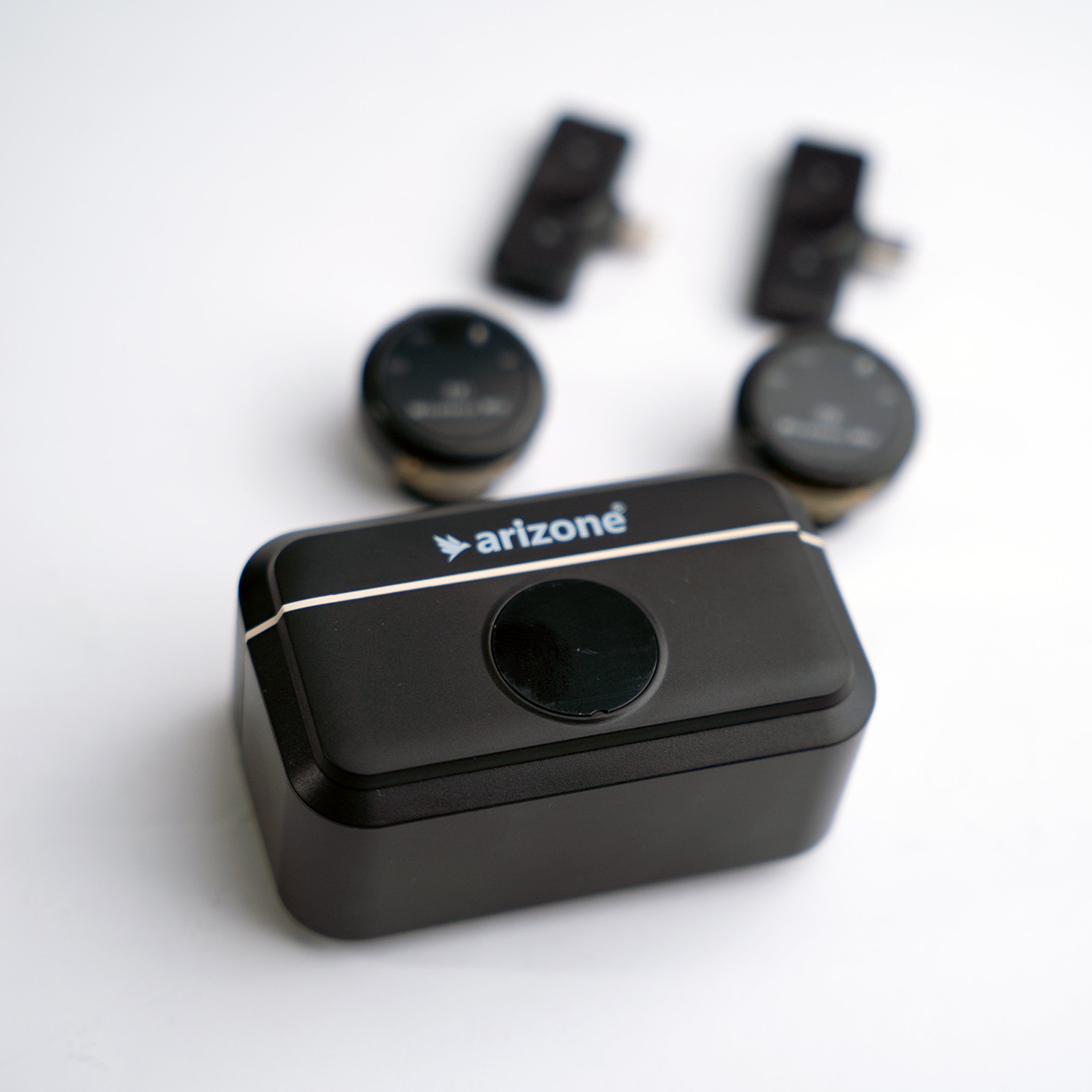 WIRELESS MIKE BT TYPEC&LIGHTNING CONNECTOR
