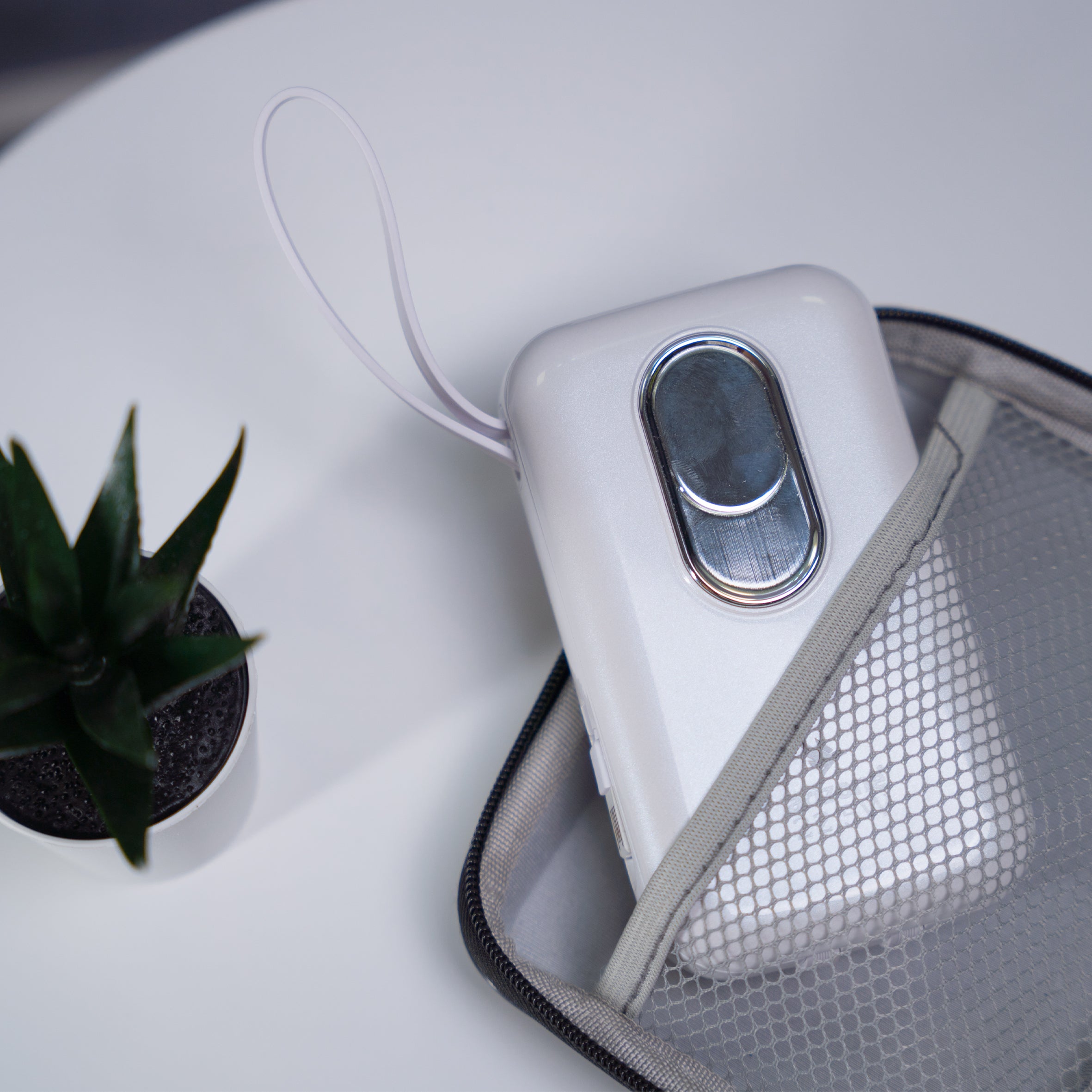 Arizone Portable Charging Power Bank R-3 20000mAh Fast Charging