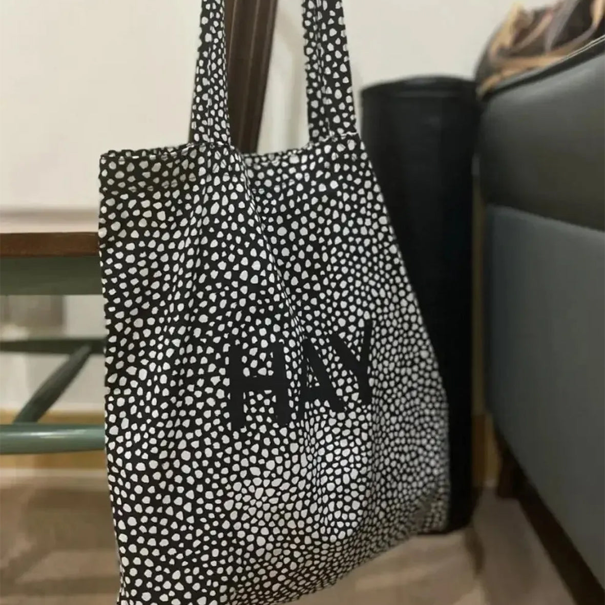 LIGHTWEIGHT FLAT BAG