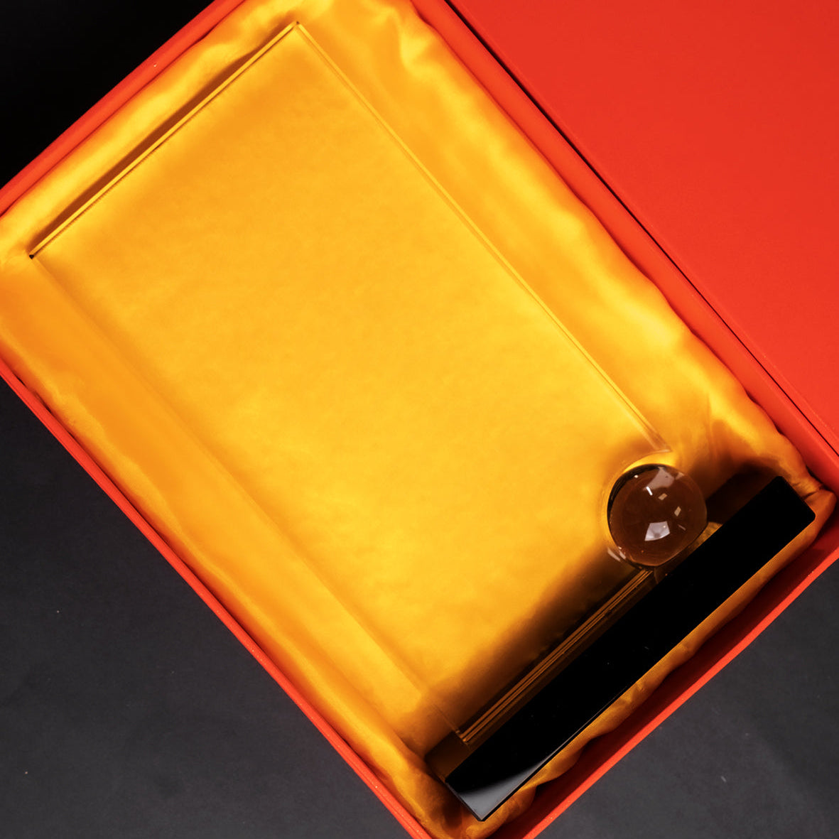 Crystal Glass Award - Black Base Glass Shield