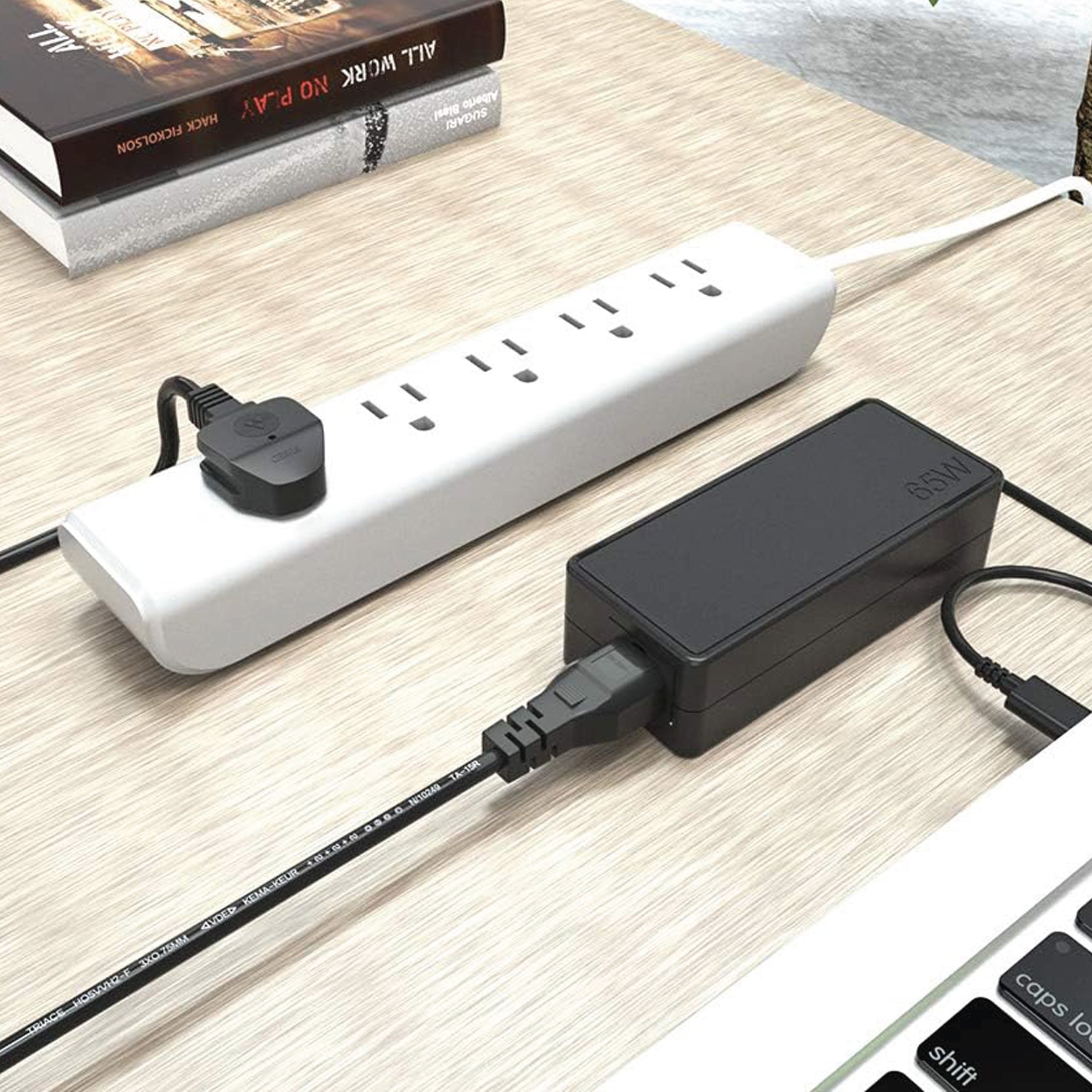 UP CABLE POWER LAPTOP 1.5M BLK