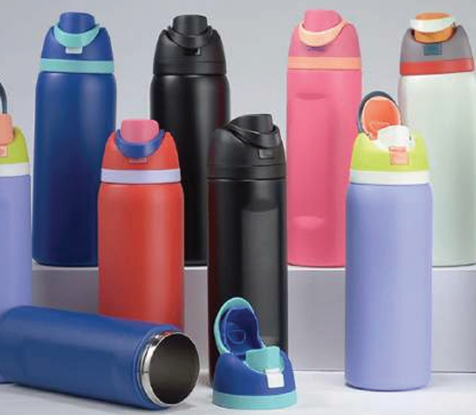 STAINLESS STEEL OUTDOOR  SPORTS WATER BOTTLE Main image